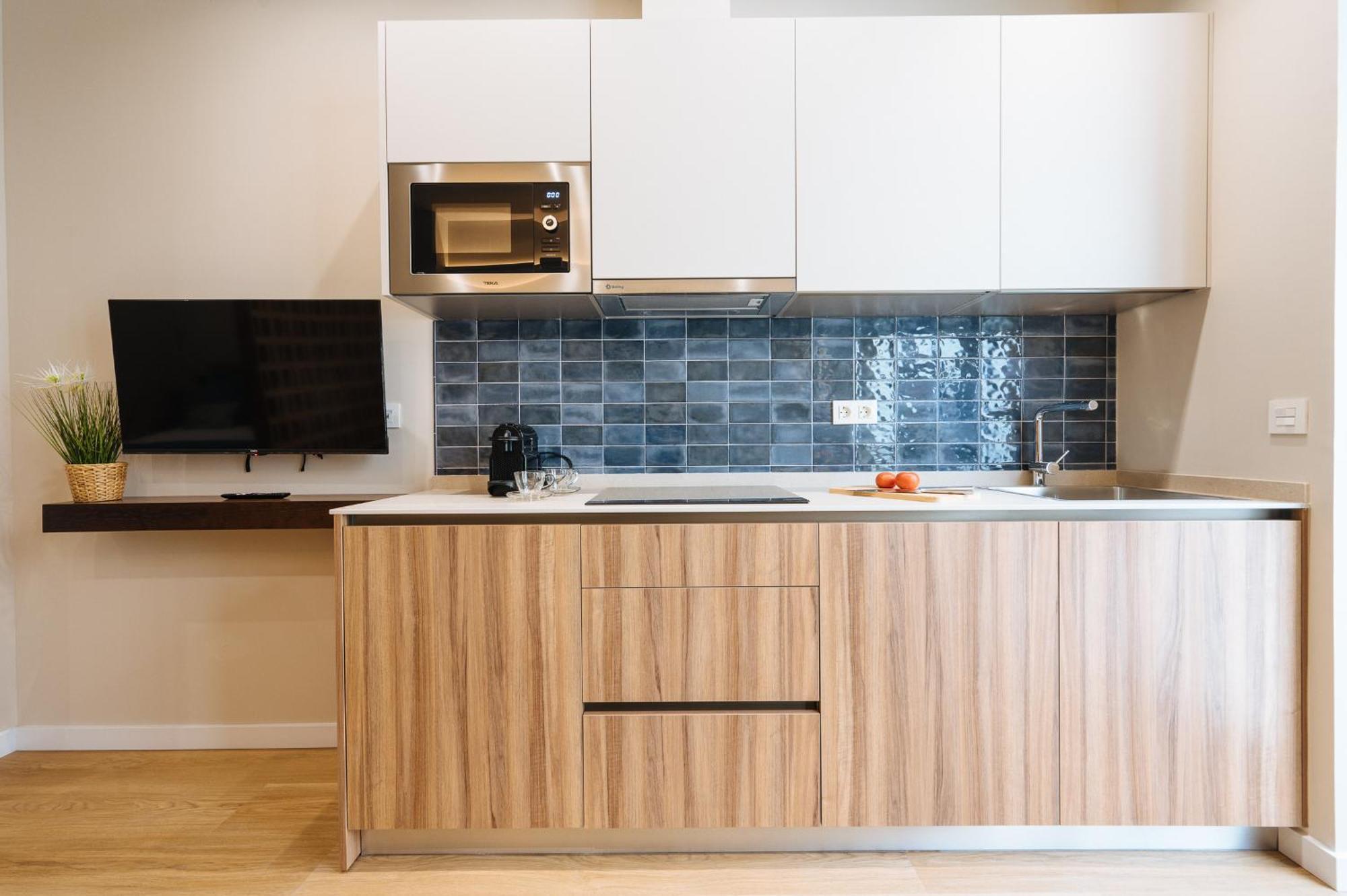 New Hostly Alameda Apartments Севилья Экстерьер фото