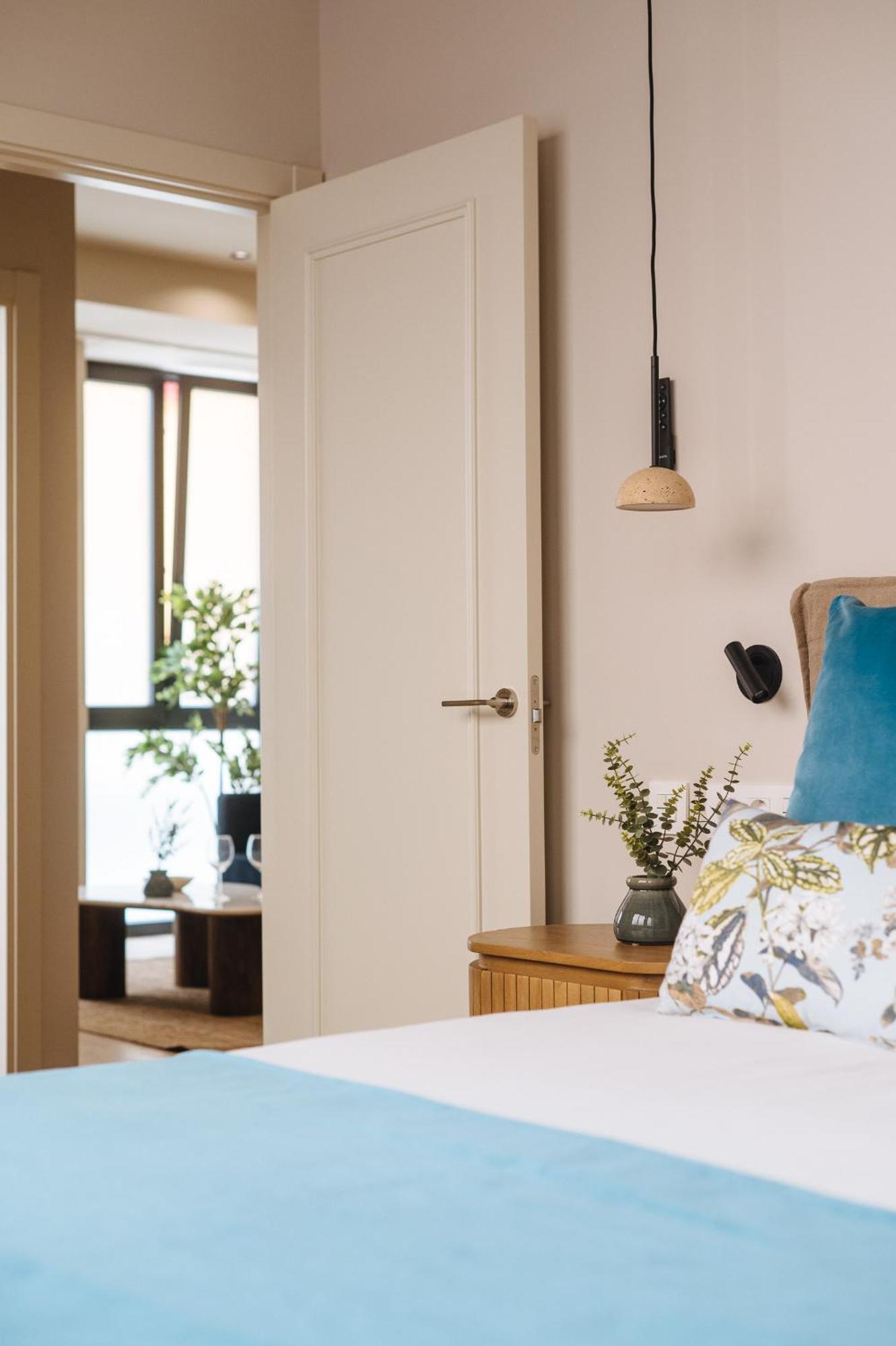 New Hostly Alameda Apartments Севилья Экстерьер фото
